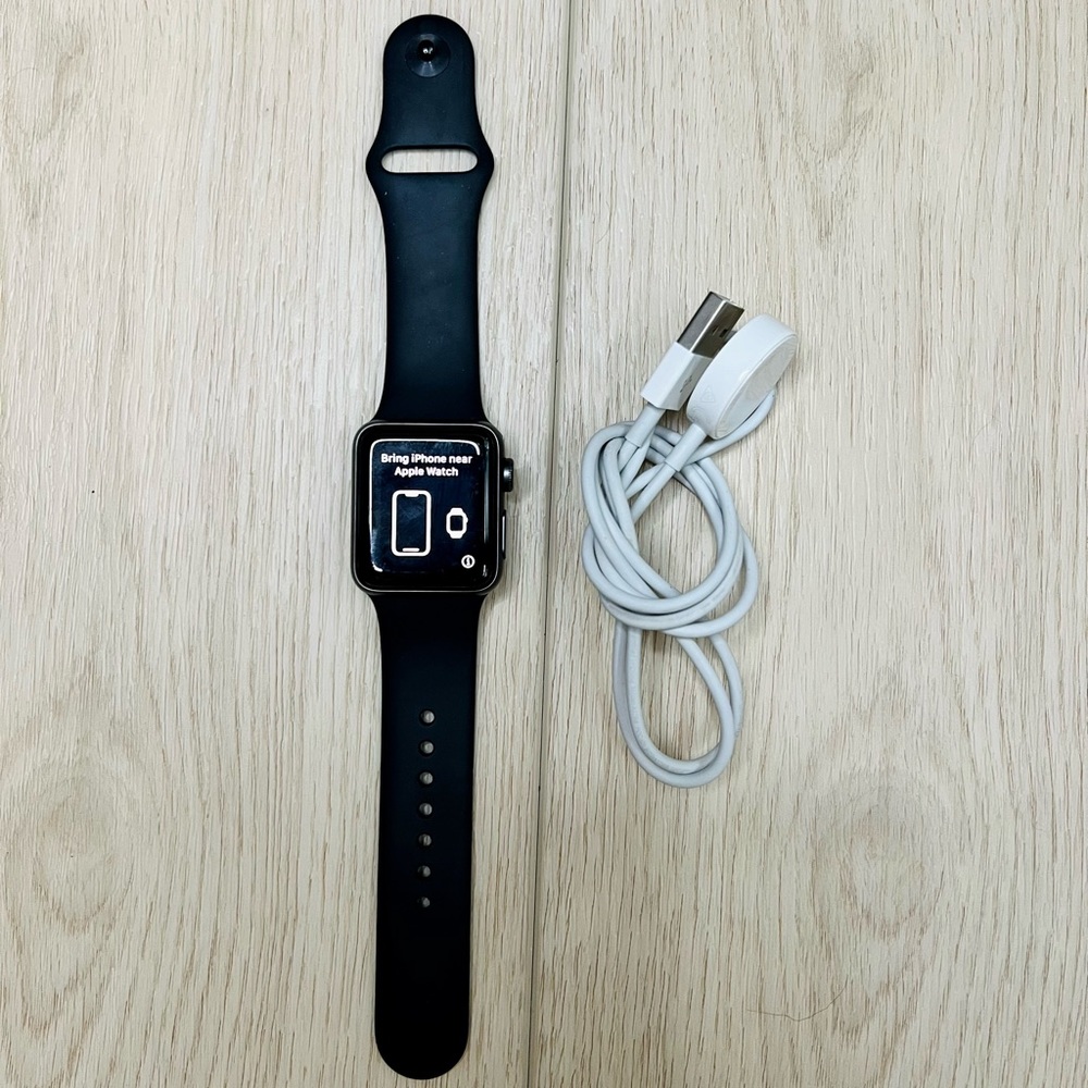 Apple Watch Series 3, 38mm in black w/ charger
